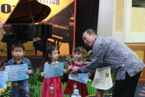 IMG_2370 IMG_2370